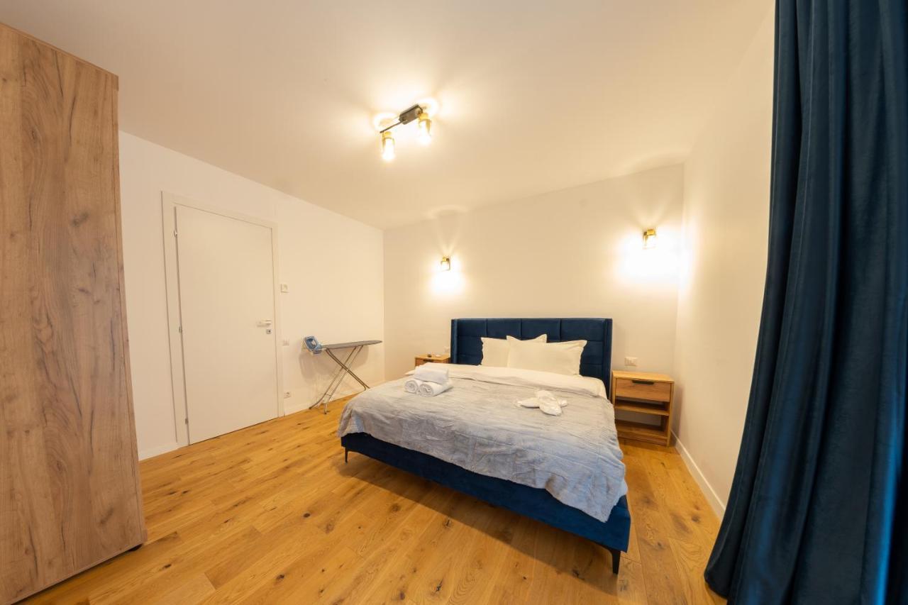 Citadela North 1Br Apartment W Security And Self Check In Bucureşti Ngoại thất bức ảnh